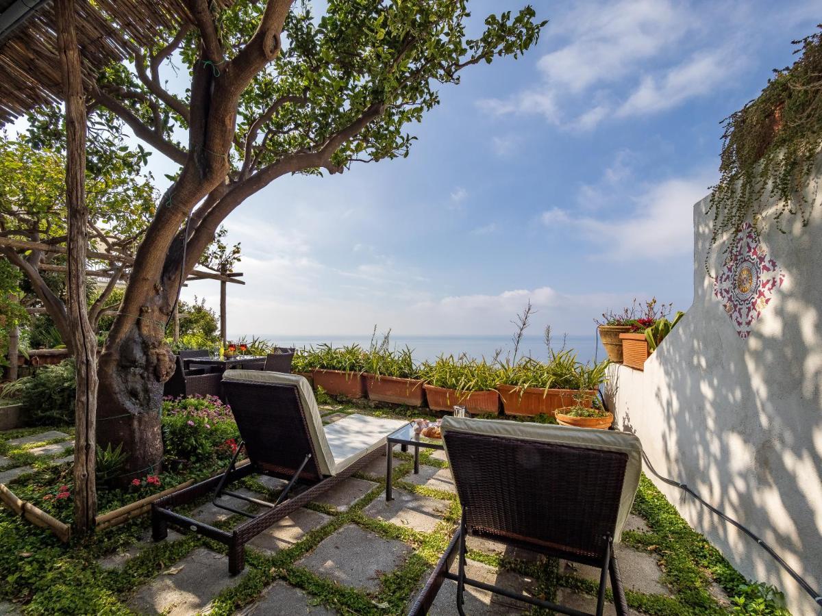 Scorcio D' Oltremare - Sea View Apt In بوسيتانو المظهر الخارجي الصورة