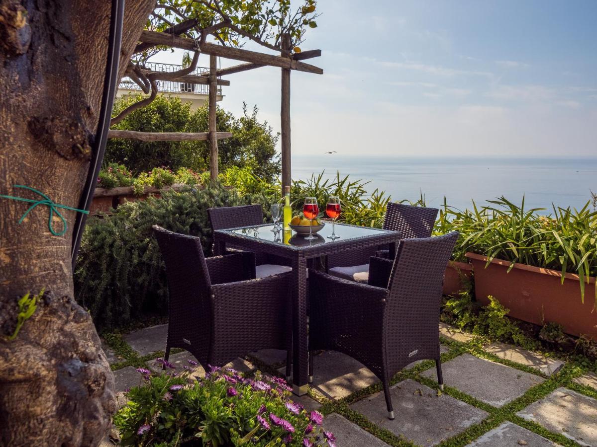 Scorcio D' Oltremare - Sea View Apt In بوسيتانو المظهر الخارجي الصورة